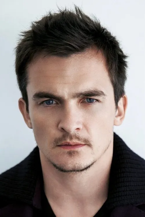 Rupert Friend Oyuncu Profil Görseli