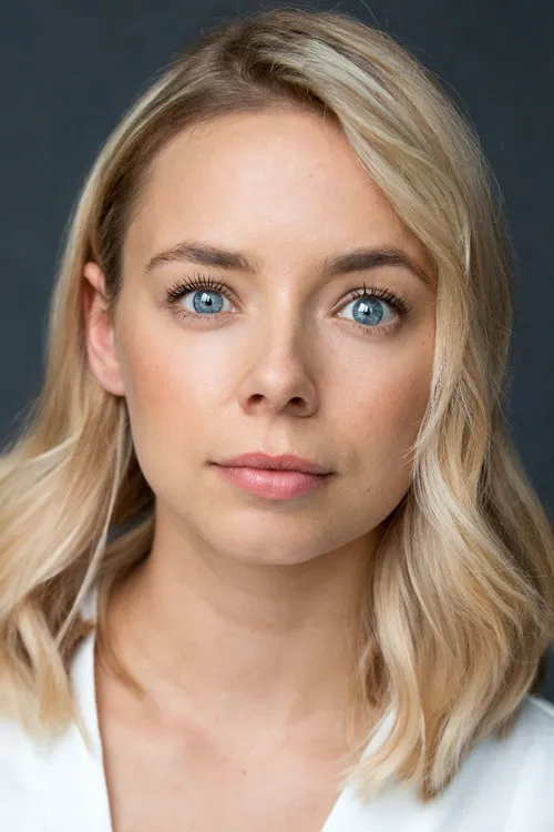Sacha Parkinson Oyuncu Profil Görseli