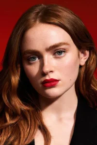 Sadie Sink Oyuncu Profil Görseli