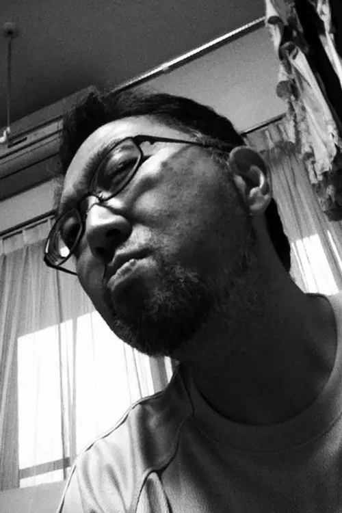 Satoshi Saga Yönetmen Profil Görseli