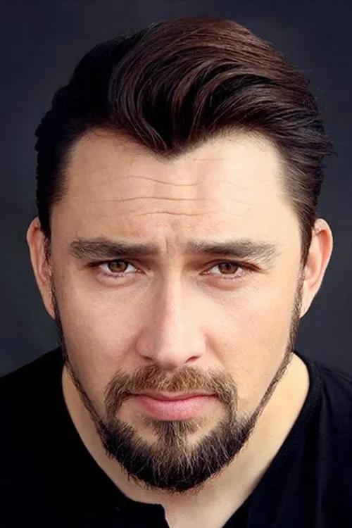 Sebastian Montes Yönetmen Profil Görseli