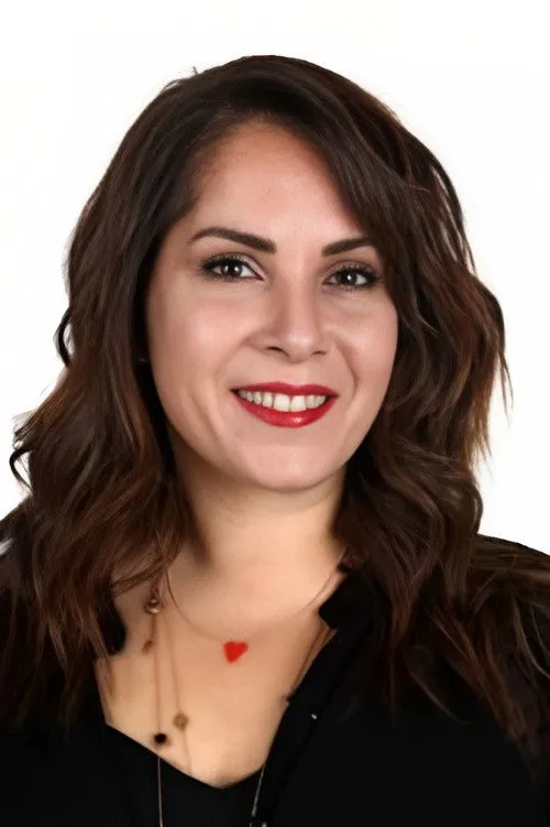 Sevinç Erbulak Oyuncu Profil Görseli