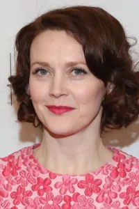 Simone Kirby Oyuncu Profil Görseli