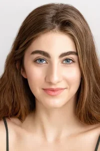 Sophia Mitri Schloss Oyuncu Profil Görseli