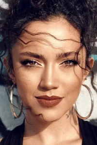 Stephanie Atala Oyuncu Profil Görseli