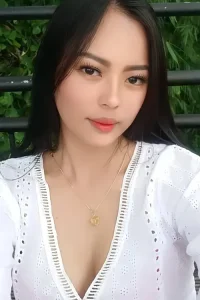 Stephanie Raz Oyuncu Profil Görseli