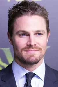 Stephen Amell Oyuncu Profil Görseli