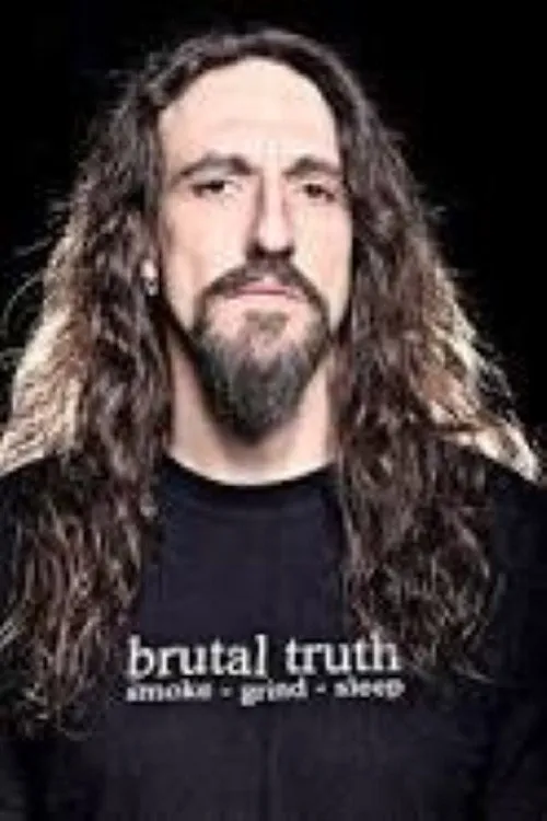 Steve Hughes Yönetmen Profil Görseli