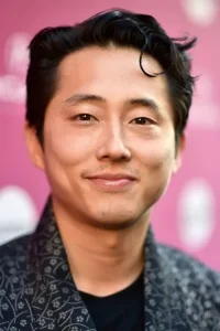 Steven Yeun Oyuncu Profil Görseli