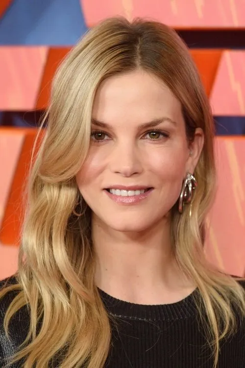 Sylvia Hoeks Oyuncu Profil Görseli