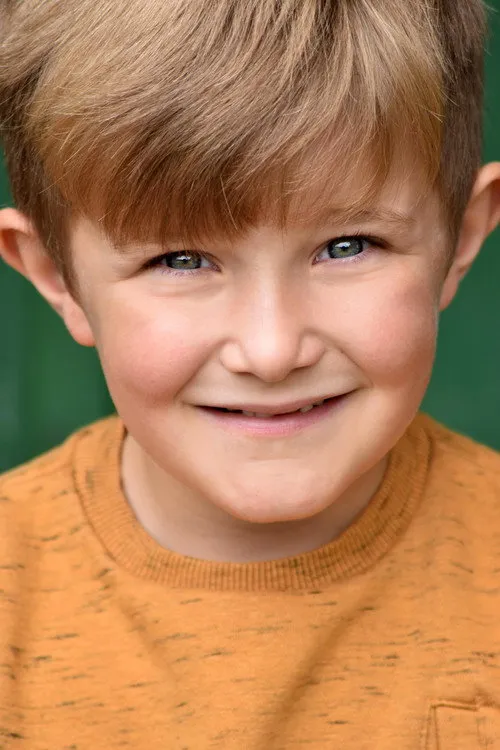 Taylor Fay Oyuncu Profil Görseli