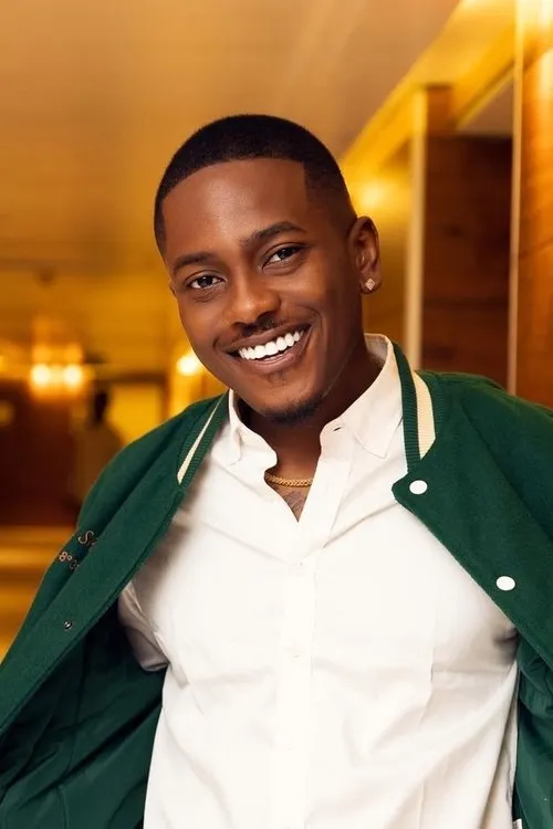 Timini Egbuson Oyuncu Profil Görseli