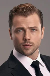 Tolga Sarıtaş Oyuncu Profil Görseli