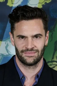 Tom Bateman Oyuncu Profil Görseli