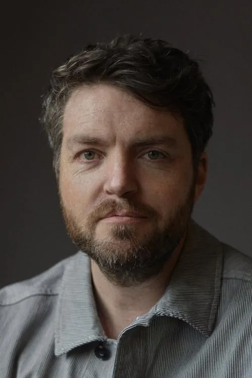 Tom Burke Oyuncu Profil Görseli