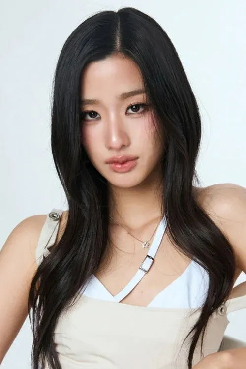 Tontawan Tantivejakul Oyuncu Profil Görseli