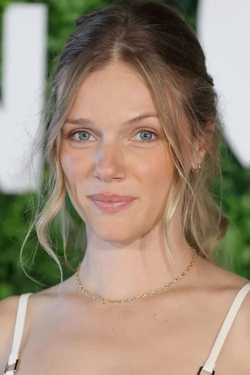 Tracy Spiridakos Oyuncu Profil Görseli