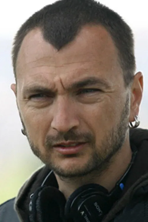 Uluç Bayraktar Yönetmen Profil Görseli