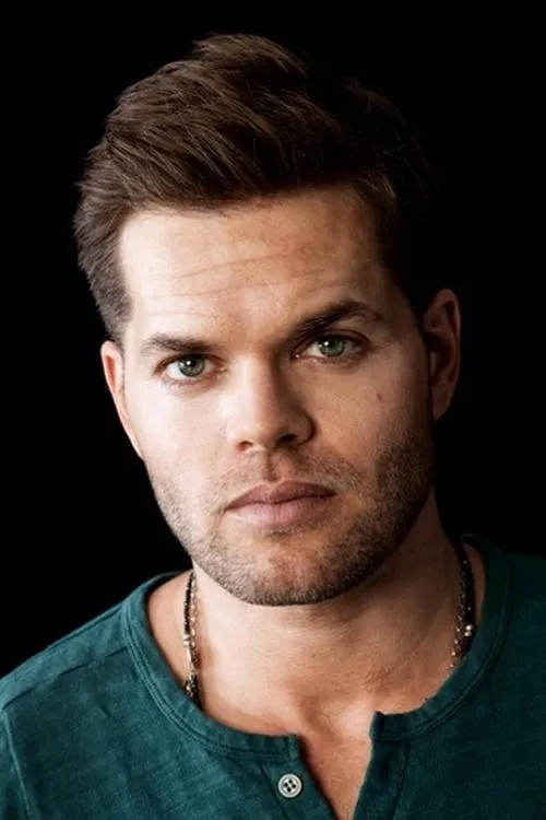 Wes Chatham Oyuncu Profil Görseli