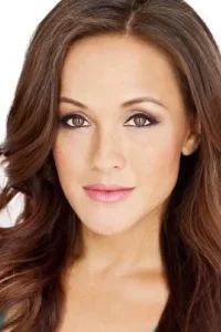 Yan-Kay Crystal Lowe Oyuncu Profil Görseli