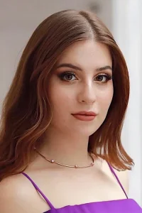Zeynep Özkaya Oyuncu Profil Görseli