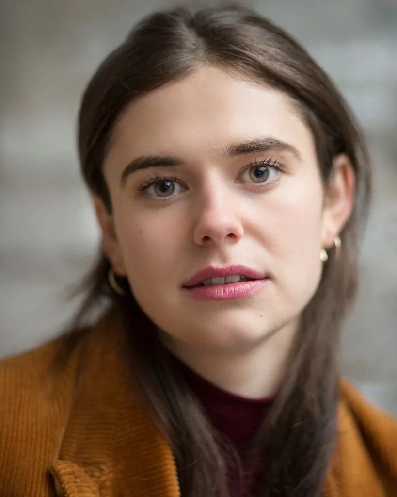 Alison Oliver Oyuncu Profil Görseli