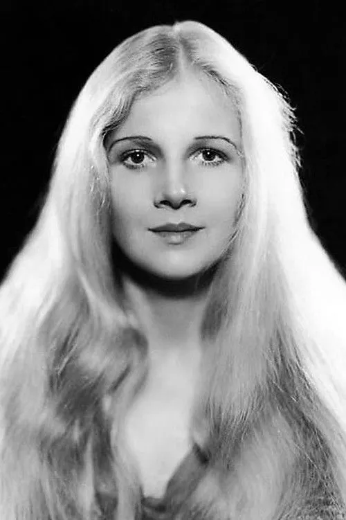 Ann Harding Oyuncu Profil Görseli