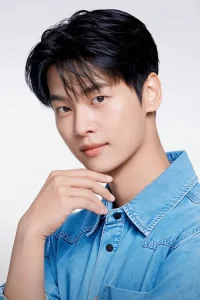 Cha Hak-yeon Oyuncu Profil Görseli