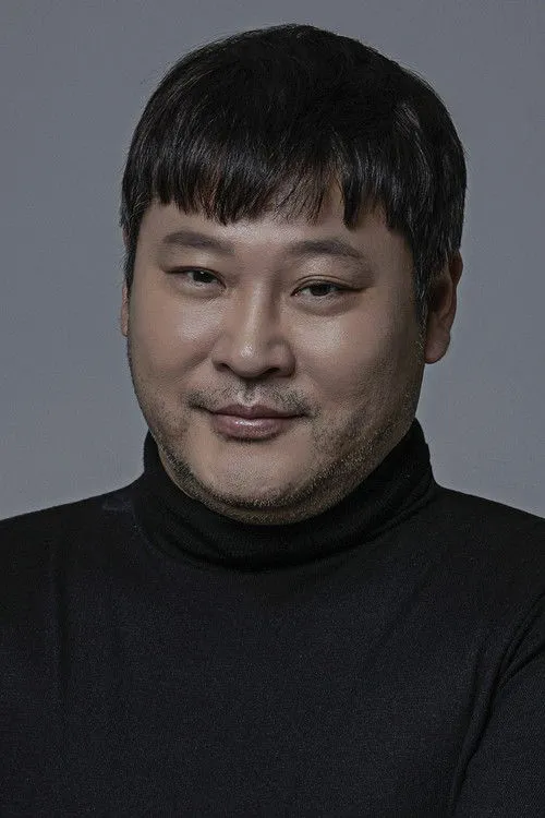 Choi Moo-seong Oyuncu Profil Görseli
