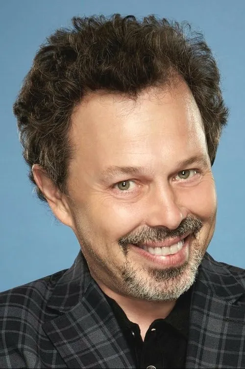 Curtis Armstrong Oyuncu Profil Görseli