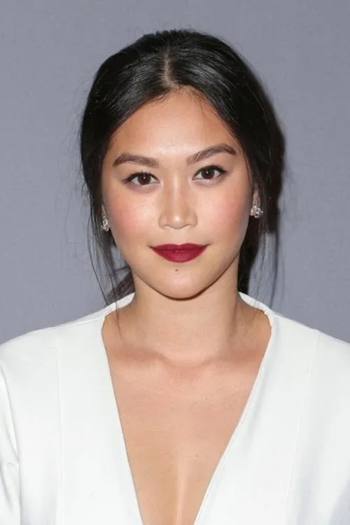 Dianne Doan Oyuncu Profil Görseli