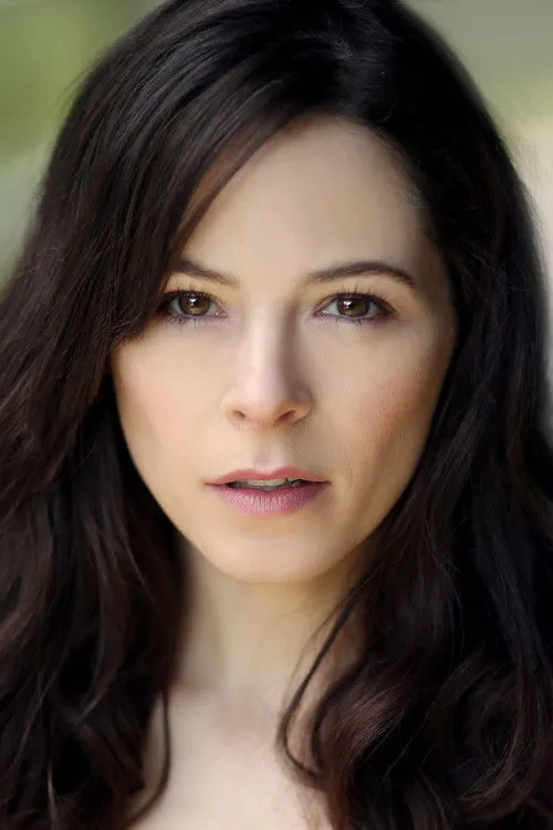 Elaine Cassidy Oyuncu Profil Görseli