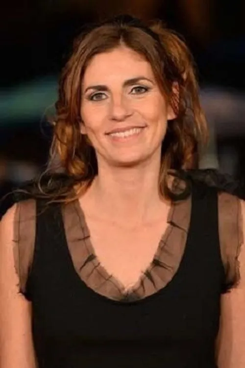 Elisa Amoruso Yönetmen Profil Görseli