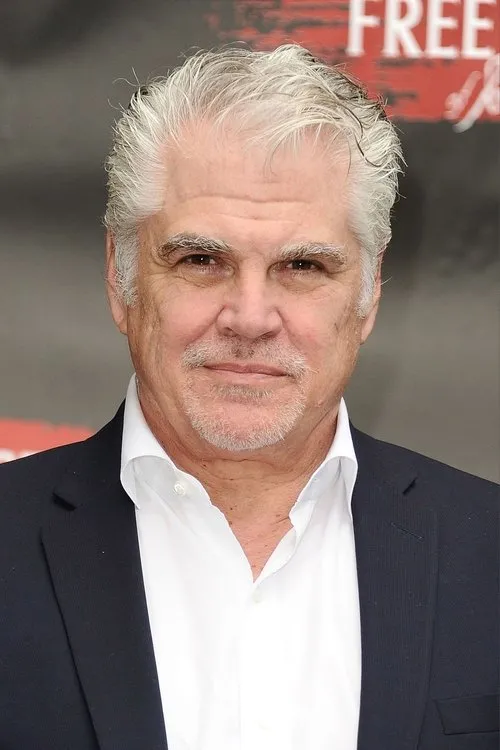 Gary Ross Yönetmen Profil Görseli