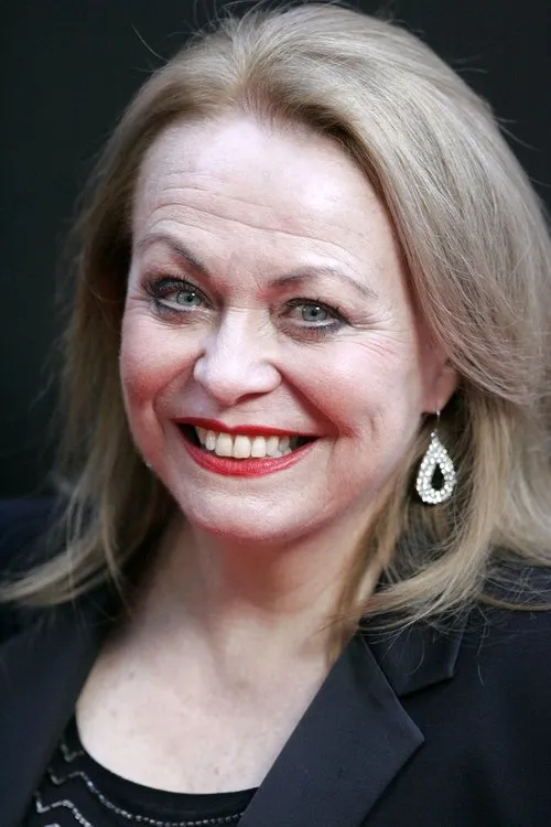 Jacki Weaver Oyuncu Profil Görseli