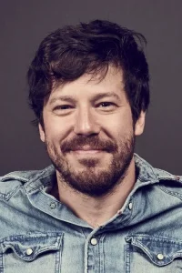 John Gallagher Jr. Oyuncu Profil Görseli