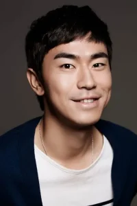 Lee Si-eon Oyuncu Profil Görseli