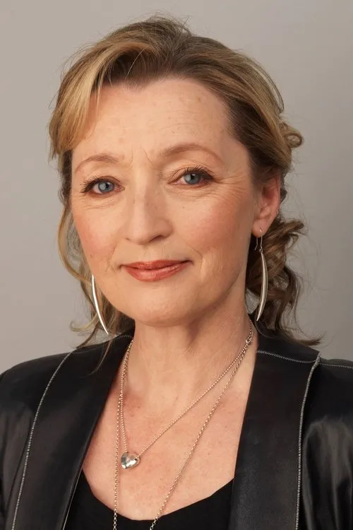 Lesley Manville Oyuncu Profil Görseli