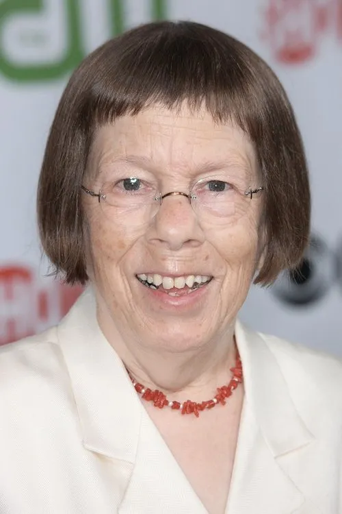 Linda Hunt Oyuncu Profil Görseli