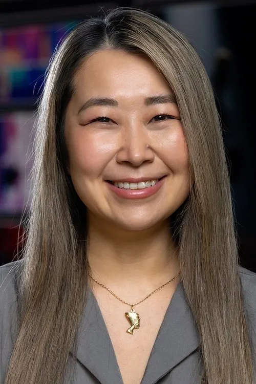 Maggie Kang Yönetmen Profil Görseli