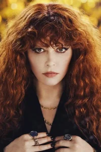 Natasha Lyonne Oyuncu Profil Görseli