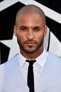 Ricky Whittle Oyuncu Profil Görseli