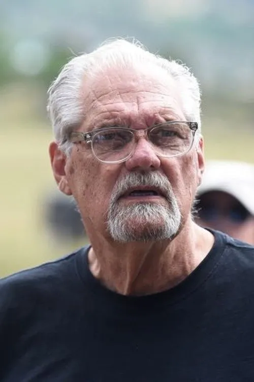 Rod Holcomb Yönetmen Profil Görseli