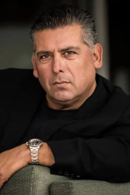 Ruben Islas Yönetmen Profil Görseli