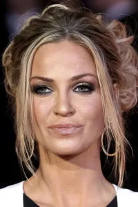 Sarah Harding Yönetmen Profil Görseli