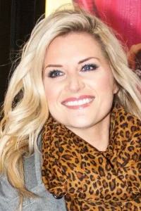 Sarah Jayne Yönetmen Profil Görseli