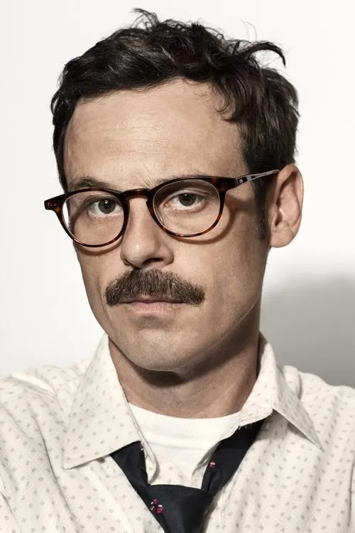 Scoot McNairy Oyuncu Profil Görseli