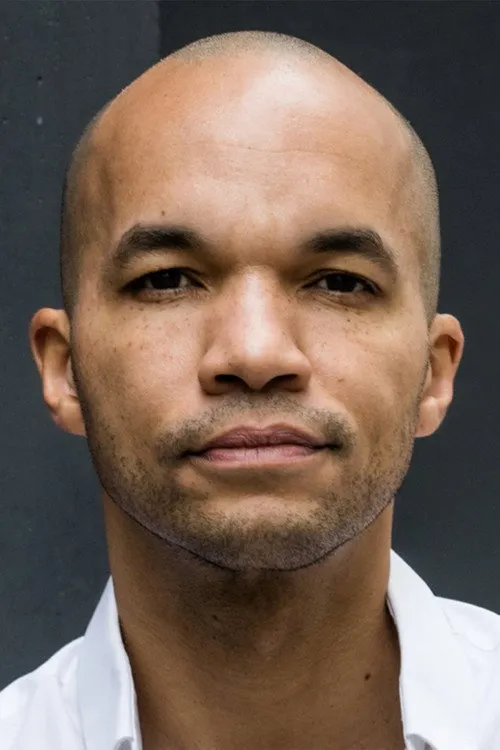 Simon Moutaïrou Yönetmen Profil Görseli