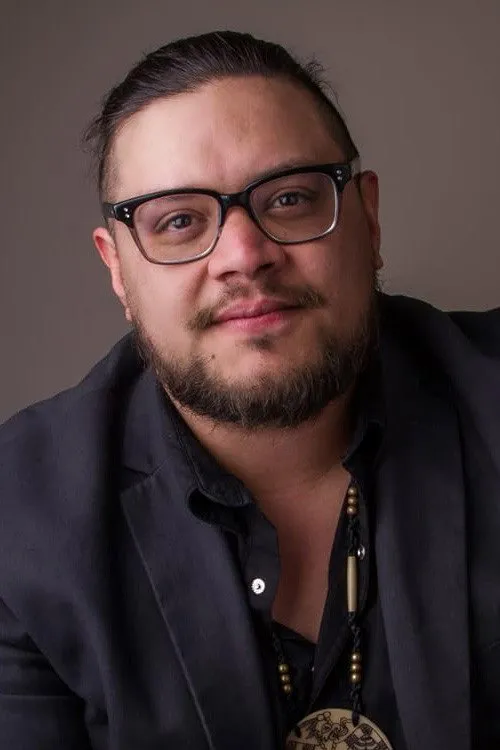 Sterlin Harjo Yönetmen Profil Görseli