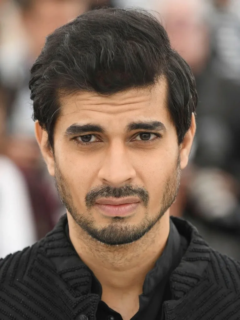 Tahir Raj Bhasin Oyuncu Profil Görseli